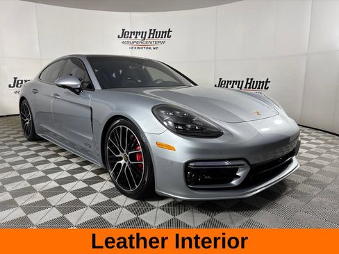 Used 2023 Porsche Panamera GTS AWD/4WD image 4