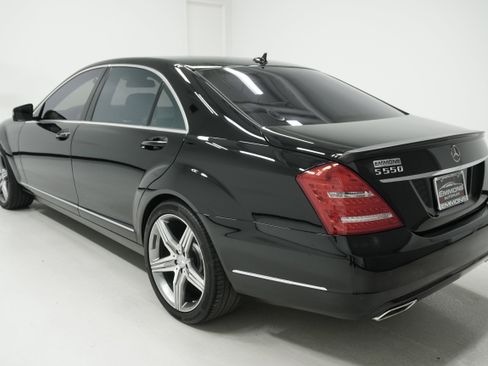 Used 2011 Mercedes-Benz S 550 image 6