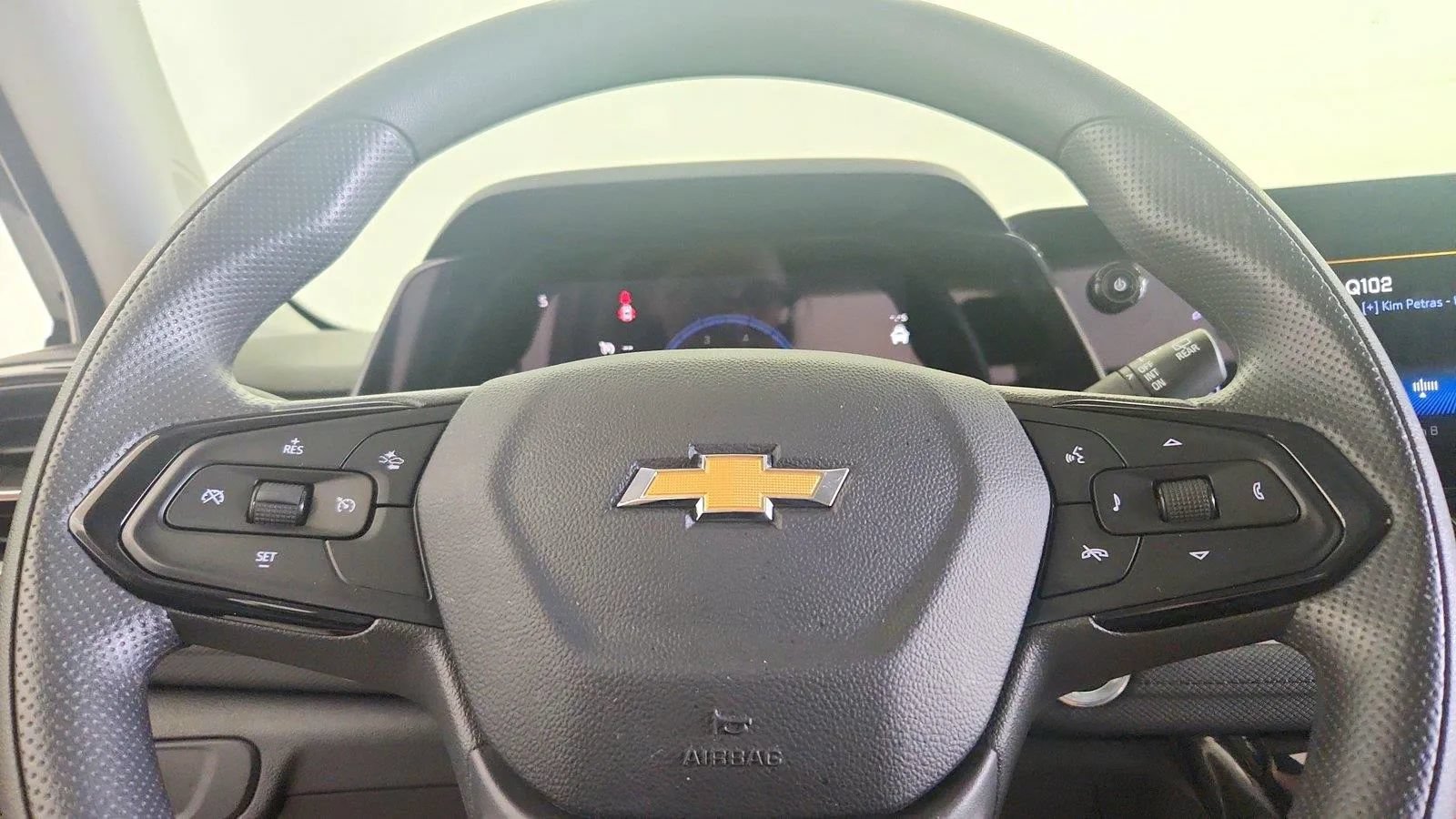 Used 2025 Chevrolet TrailBlazer LT AWD/4WD image 18
