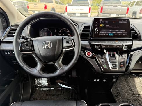 Used 2026 Honda Odyssey Elite image 37