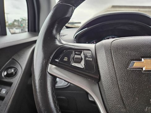 Used 2018 Chevrolet Trax LT w/ LT Convenience Package image 44