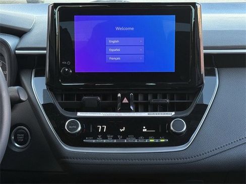 Used 2024 Toyota Corolla SE image 17