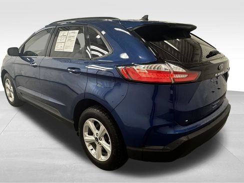 Used 2022 Ford Edge SE image 19