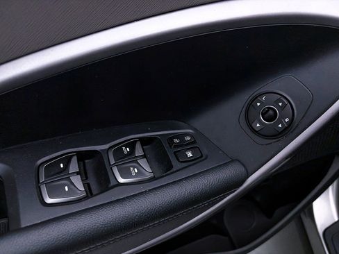 Used 2015 Hyundai Santa Fe Sport w/ Option Group 02 image 12