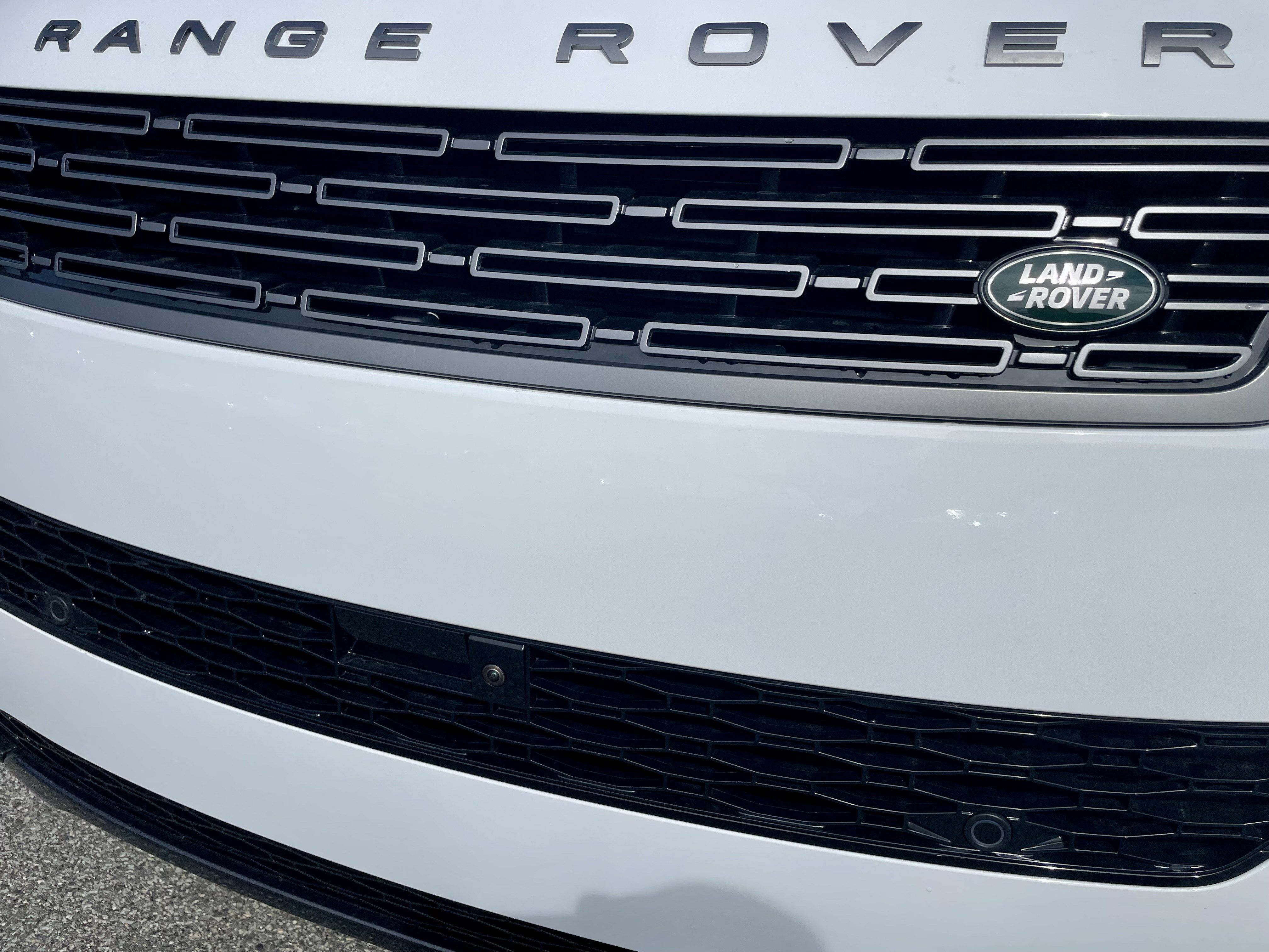 New 2027 Land Rover Range Rover Sport SE AWD/4WD image 32