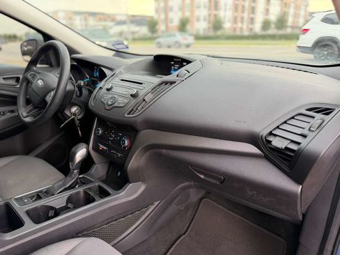 Used 2017 Ford Escape S FWD image 13