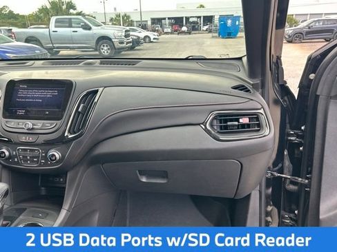 Used 2023 Chevrolet Equinox RS FWD image 14