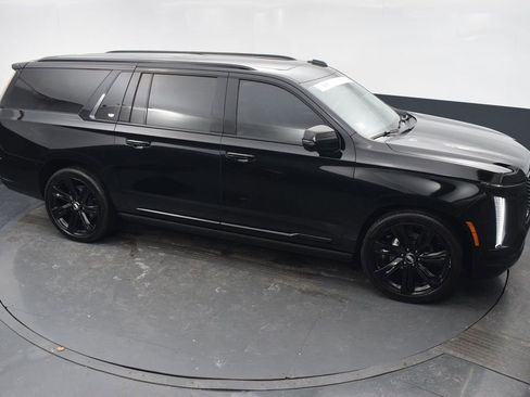 Certified 2025 Cadillac Escalade ESV Sport Platinum image 54