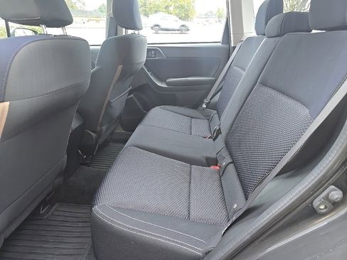 Used 2018 Subaru Forester 2.5i image 13