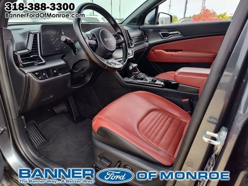 Used 2023 Kia Sportage SX FWD image 2