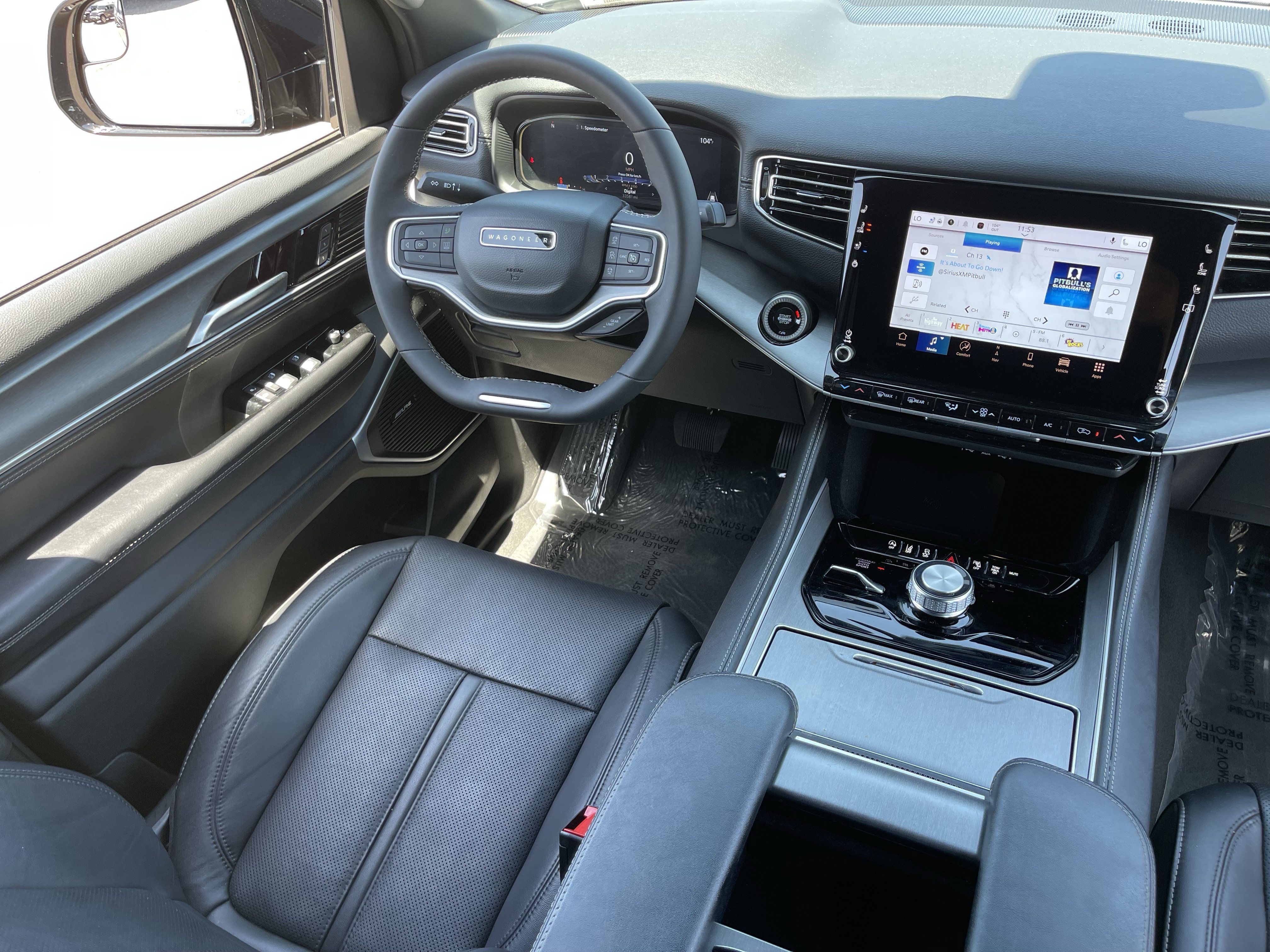 Certified 2025 Jeep Wagoneer Series II AWD/4WD image 15