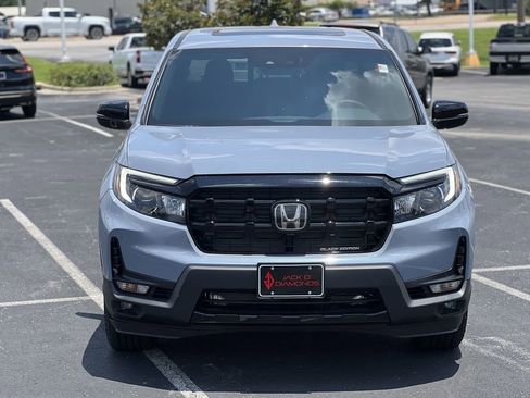 New 2026 Honda Ridgeline Black Edition image 4