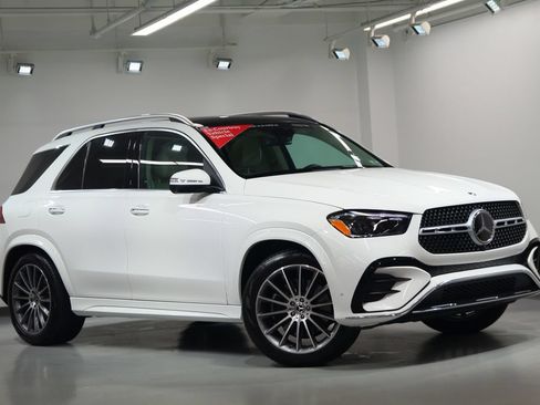 Certified 2026 Mercedes-Benz GLE 350 4MATIC image 8