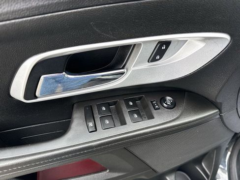 Used 2014 Chevrolet Equinox LS image 15