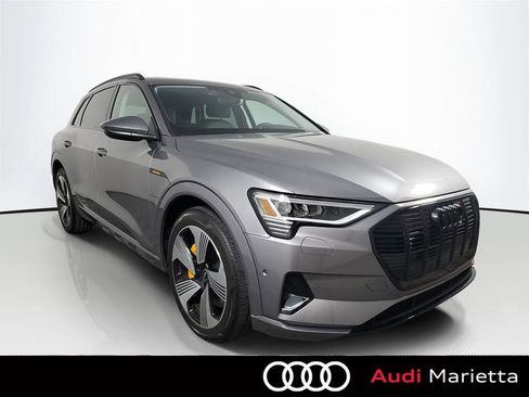 Used 2023 Audi e-tron Premium Plus w/ Premium Plus Package image 1