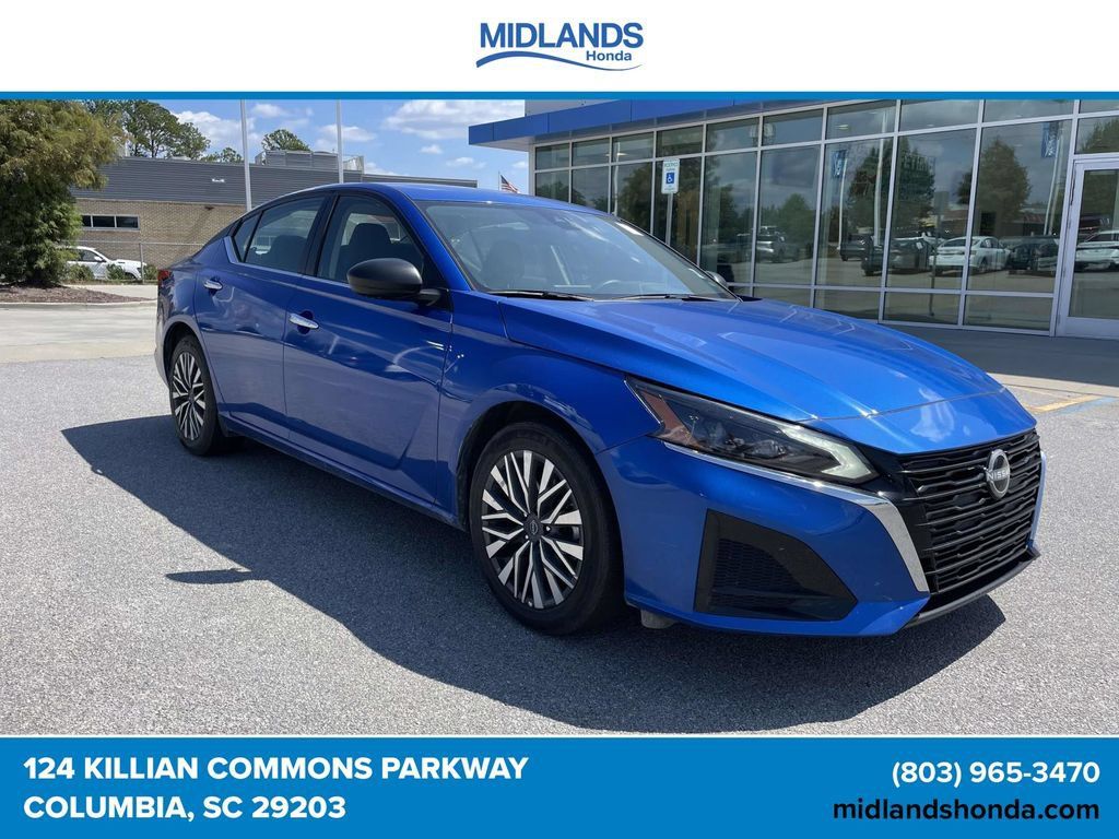 Used 2025 Nissan Altima 2.5 SV FWD 360° Tour