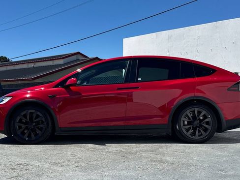 Used 2022 Tesla Model X AWD/4WD image 6