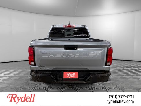 Used 2023 Chevrolet Colorado Z71 w/ Z71 Convenience Package 2 image 4