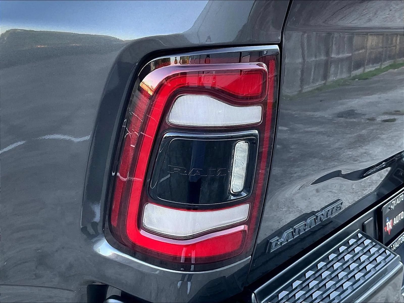 Used 2023 RAM 3500 Laramie w/ Night Edition AWD/4WD image 33