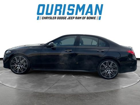 Used 2025 Mercedes-Benz C 43 AMG 4MATIC Sedan image 3