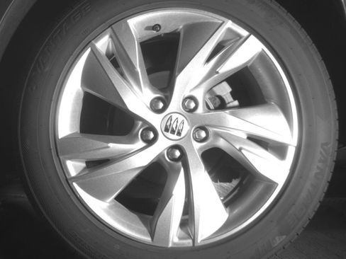Used 2025 Buick Encore GX Preferred AWD/4WD image 16
