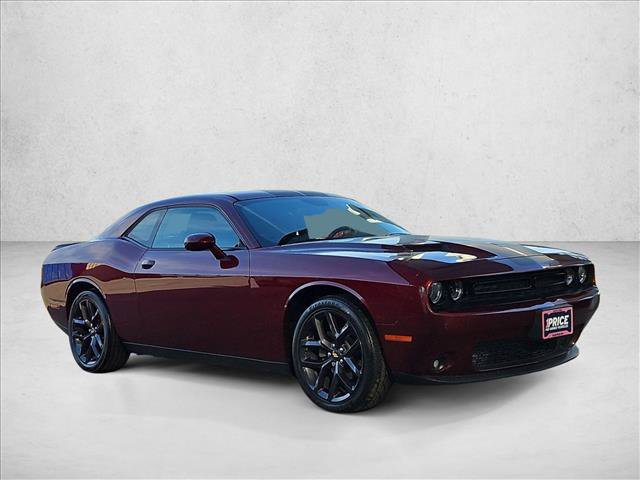 Used 2021 Dodge Challenger SXT w/ Blacktop Package RWD image 3