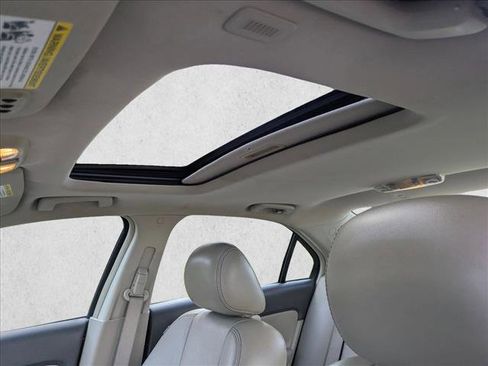 Used 2012 Ford Fusion SEL image 15