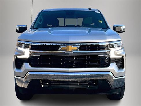 Certified 2022 Chevrolet Silverado 1500 LT w/ All Star Edition Plus image 3