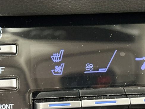 Used 2022 Hyundai Sonata Limited w/ Cargo Package image 18