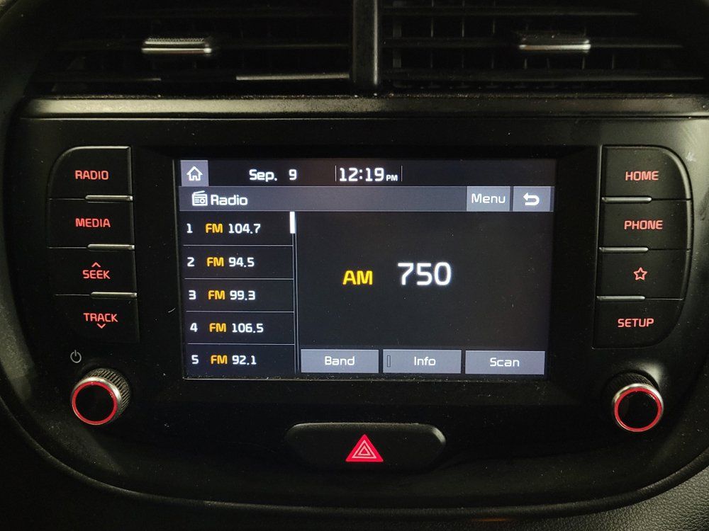 Used 2020 Kia Soul GT-Line w/ GT 2.0L Power Sunroof Package FWD image 25