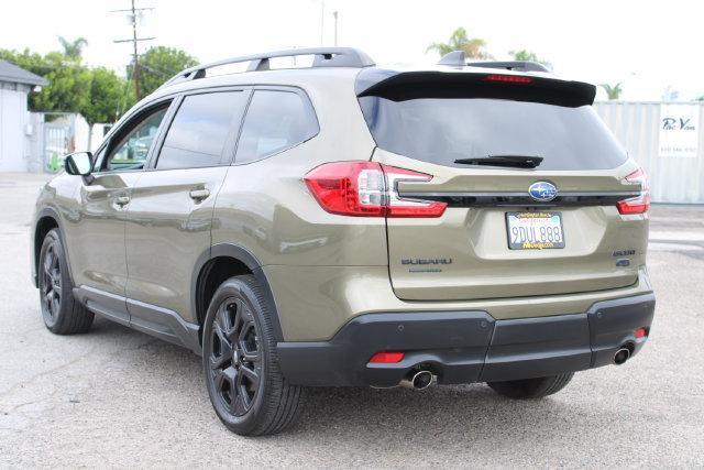 Used 2023 Subaru Ascent Onyx Edition AWD/4WD image 3