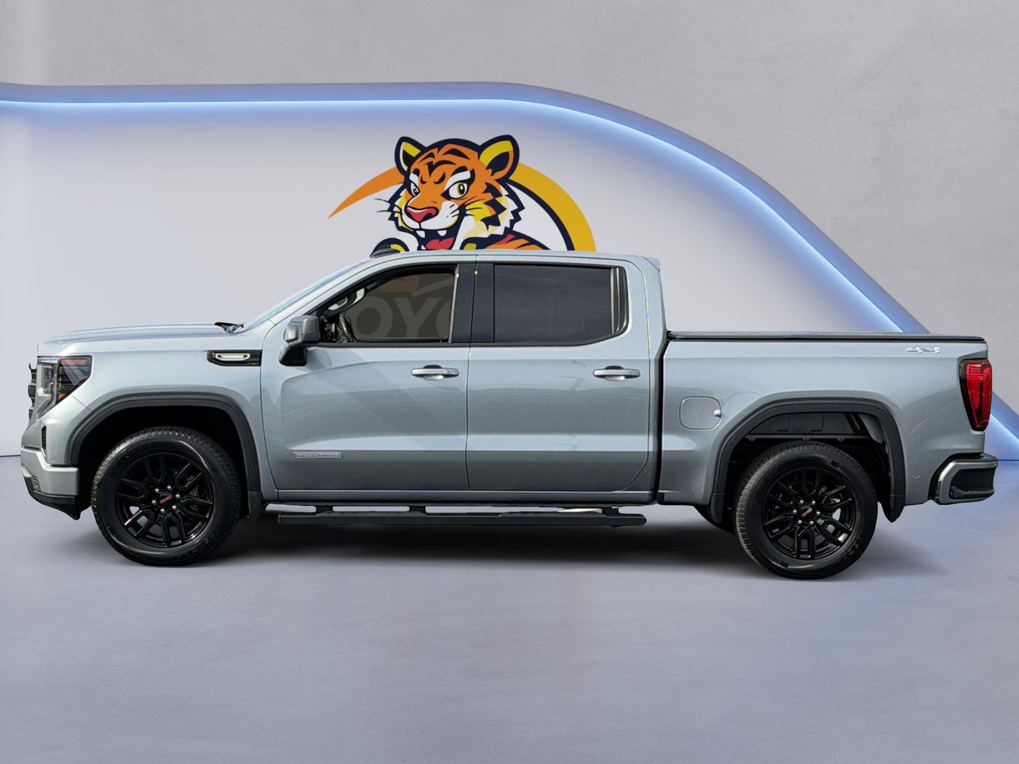 Used 2025 GMC Sierra 1500 Elevation AWD/4WD image 8