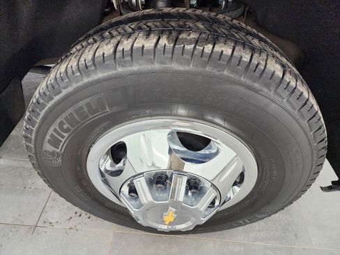 Used 2025 Chevrolet Silverado 3500 LT w/ All Star Edition image 3