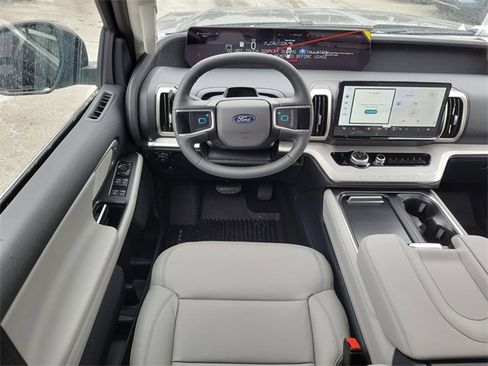 New 2026 Ford Expedition Max Active image 11