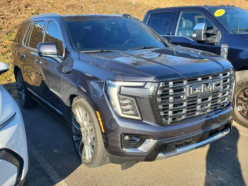 Used 2025 GMC Yukon Denali Ultimate image 2