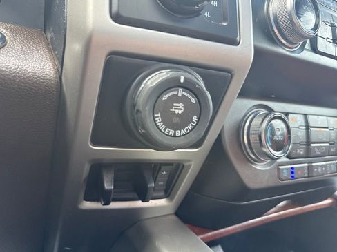 Used 2019 Ford F150 King Ranch w/ Equipment Group 601A Luxury image 51