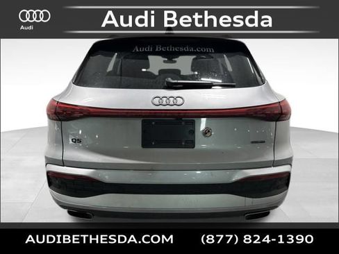 Certified 2025 Audi Q5 Premium w/ Convenience Package AWD/4WD image 6
