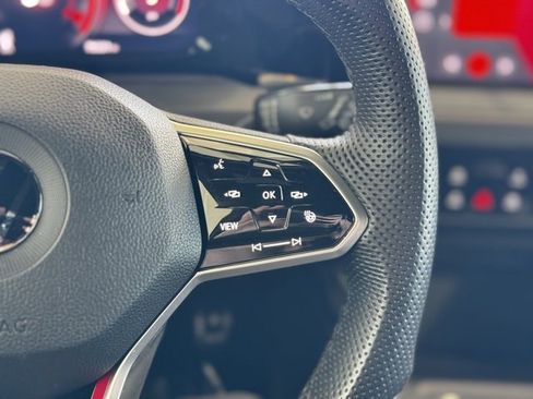 Used 2022 Volkswagen GTI S image 23