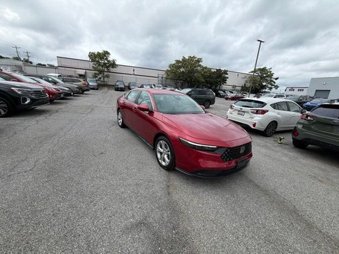 Used 2023 Honda Accord LX image 1