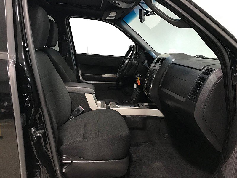 Used 2009 Ford Escape XLT FWD image 13