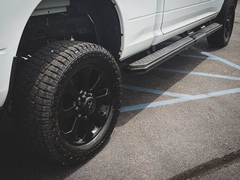 Used 2019 RAM 2500 Big Horn AWD/4WD image 29