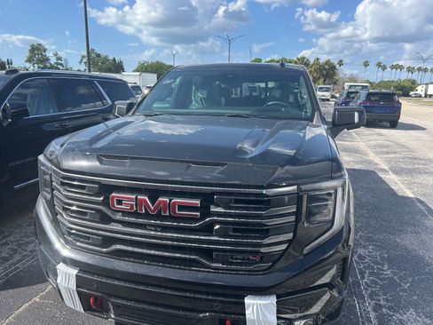 New 2026 GMC Sierra 1500 AT4 image 2