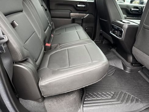 Used 2022 Chevrolet Silverado 2500 LTZ w/ LTZ Plus Package image 18