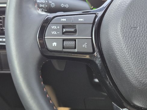 Used 2024 Honda CR-V Sport Touring image 25