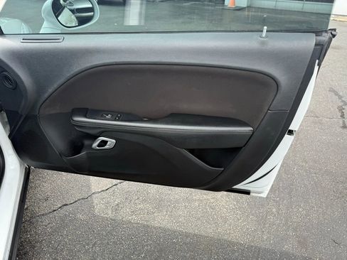 Used 2020 Dodge Challenger R/T image 18