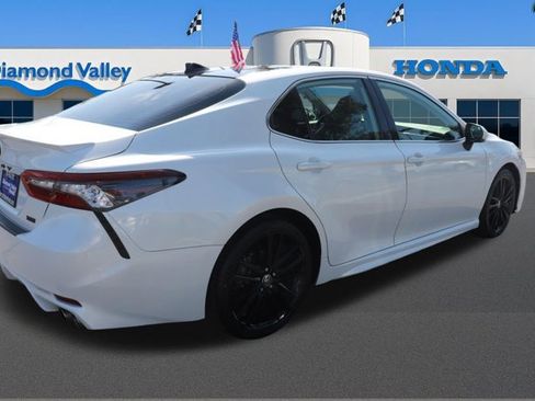 Used 2021 Toyota Camry XSE image 7