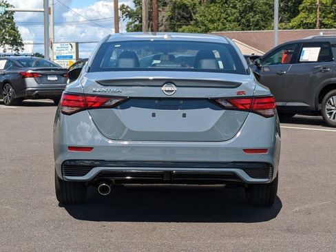New 2025 Nissan Sentra SR w/ SR Premium Package FWD image 28