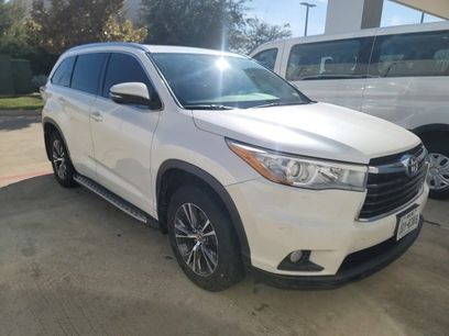Used 2016 Toyota Highlander XLE