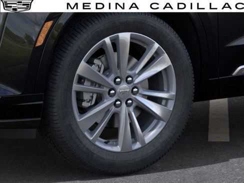 New 2025 Cadillac XT6 Premium Luxury image 9