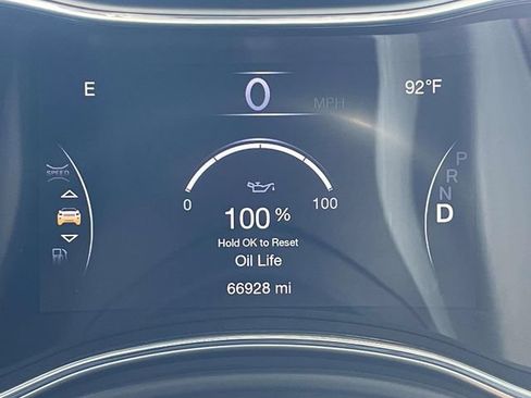 Used 2021 Jeep Grand Cherokee Laredo X AWD/4WD image 27